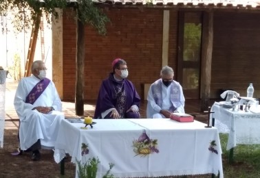 Dom Severino preside Missa no pré-assentamento padre Josimo, em Cruzeiro do Sul