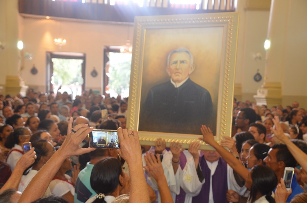 imagem Igreja emite carta de reconciliação com padre Cícero